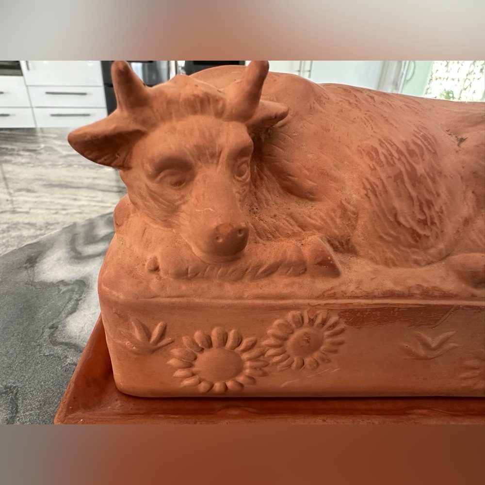 Terracotta Cow Butter Dish with Tray - Rustic Home Dining - Picture 2 of 13